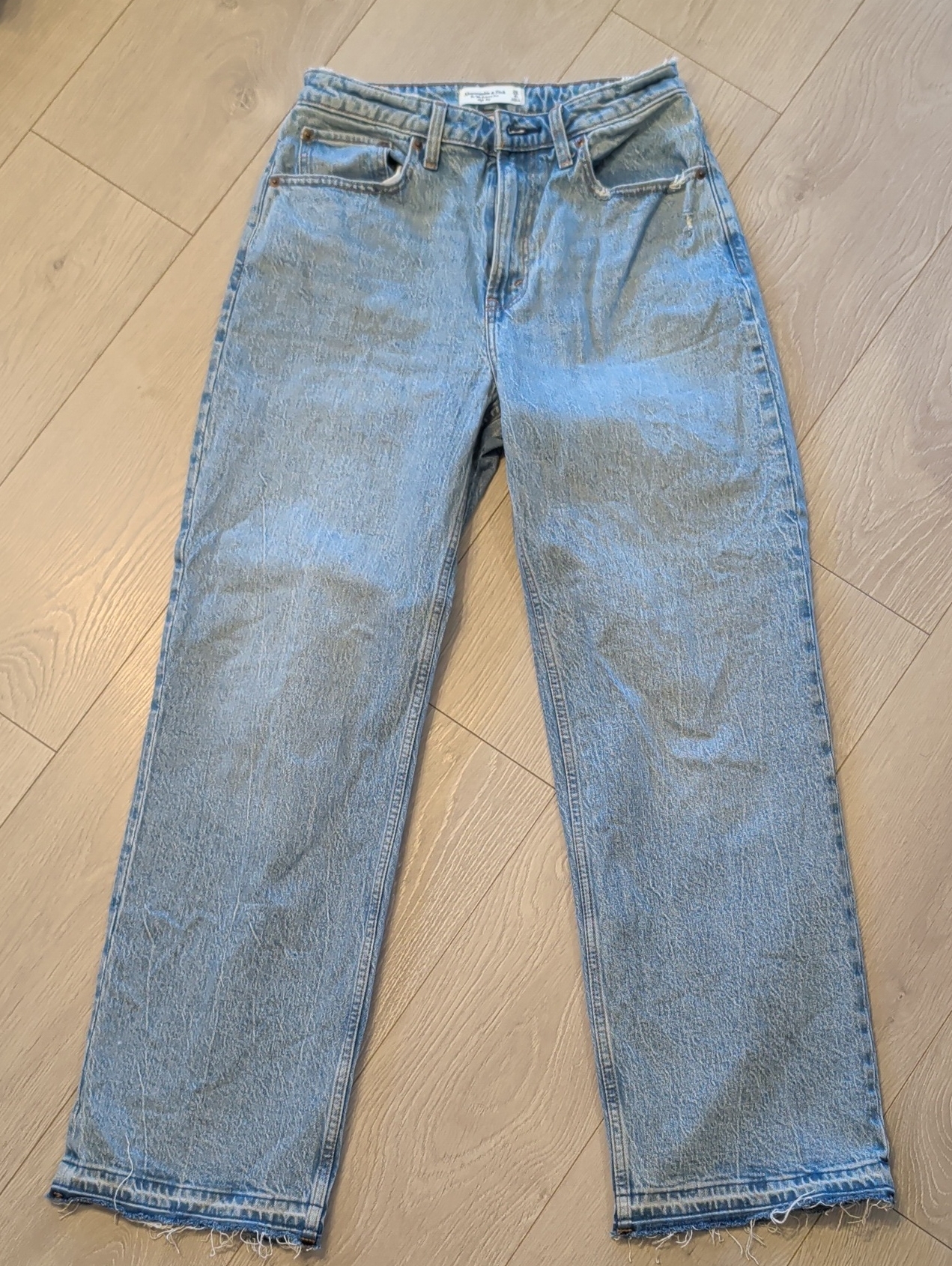 Abercrombie | Curve Love 90s Relaxed High Rise Jeans